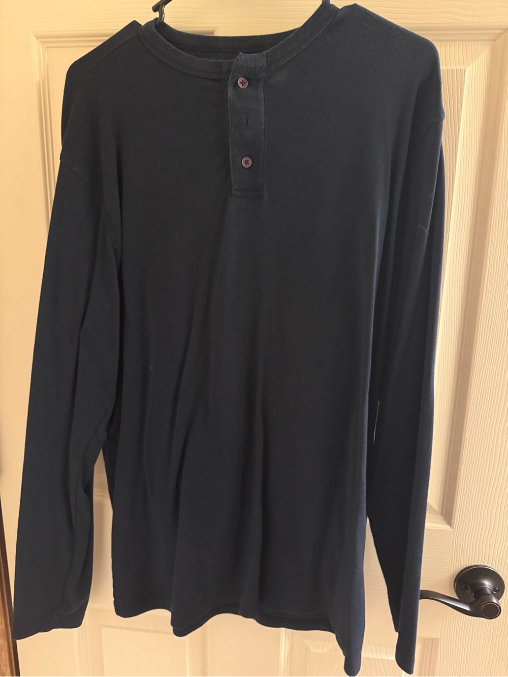 Men's Long-Sleeve Henley Shirt - black